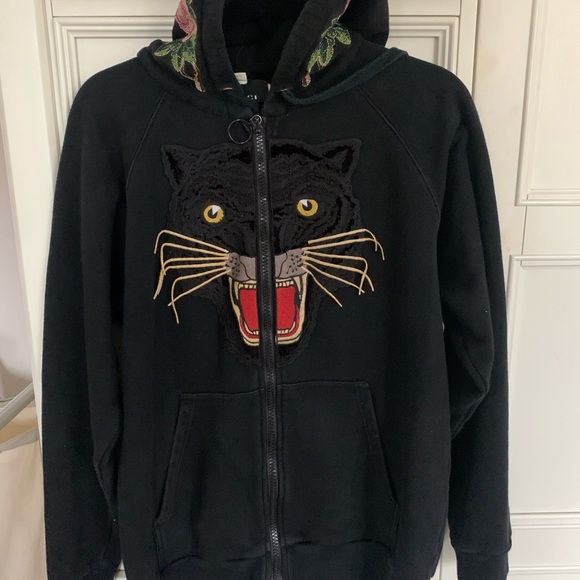 Gucci Tops - 💜SALE💜 💯 GUCCI “ANGRY CAT” BLK HOODIE LOGO BACK